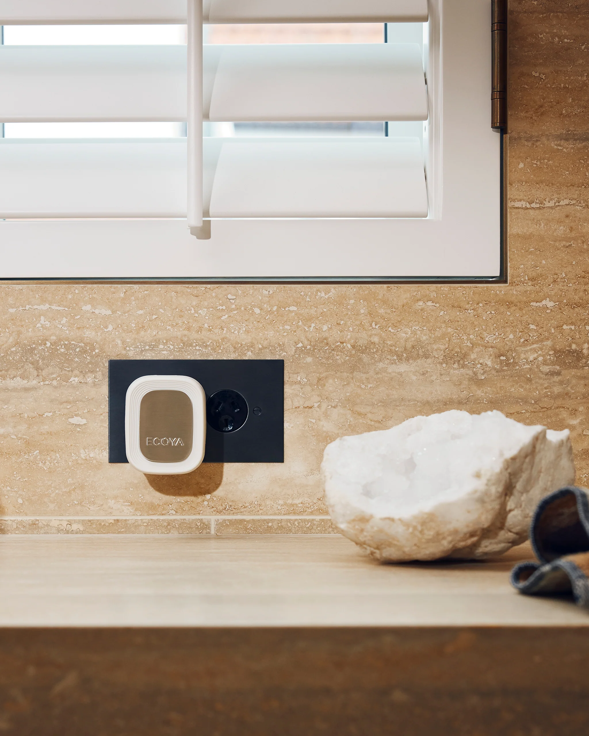 Plug-In Diffuser Fragrance Flask: Sweet Pea & Jasmine - Image 4