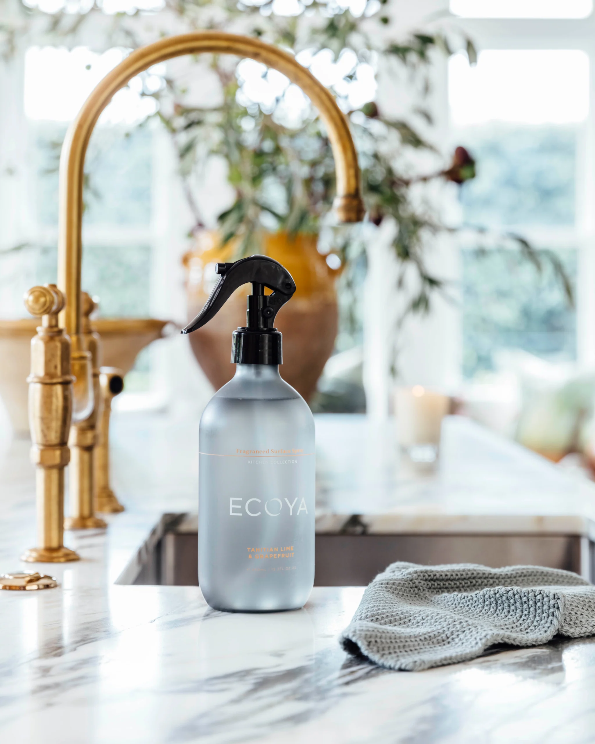 Tahitian Lime & Grapefruit Fragranced Surface Spray - Image 5